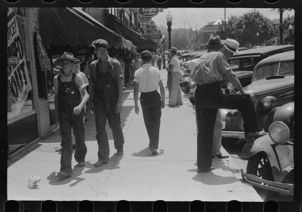 [Untitled photo, possibly related to: Farmers in town on Saturday afternoon. Russellville, Kentucky]. Sourced from the…