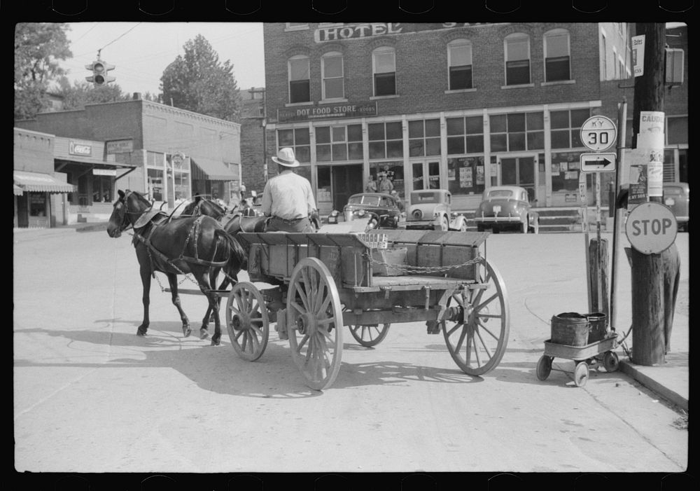 Wagon in center of town on Saturday. Jackson, Breathitt County, Kentucky. Sourced from the Library of Congress.