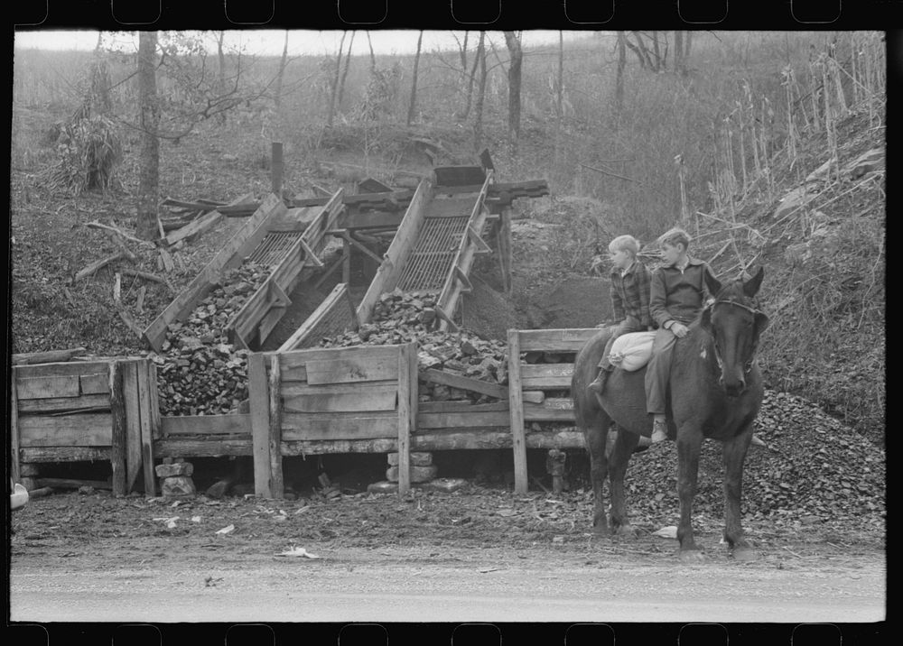 Tommy Abner's coal mine, Southern Appalachian Project, near Barbourville, Knox County, Kentucky. Sourced from the Library of…
