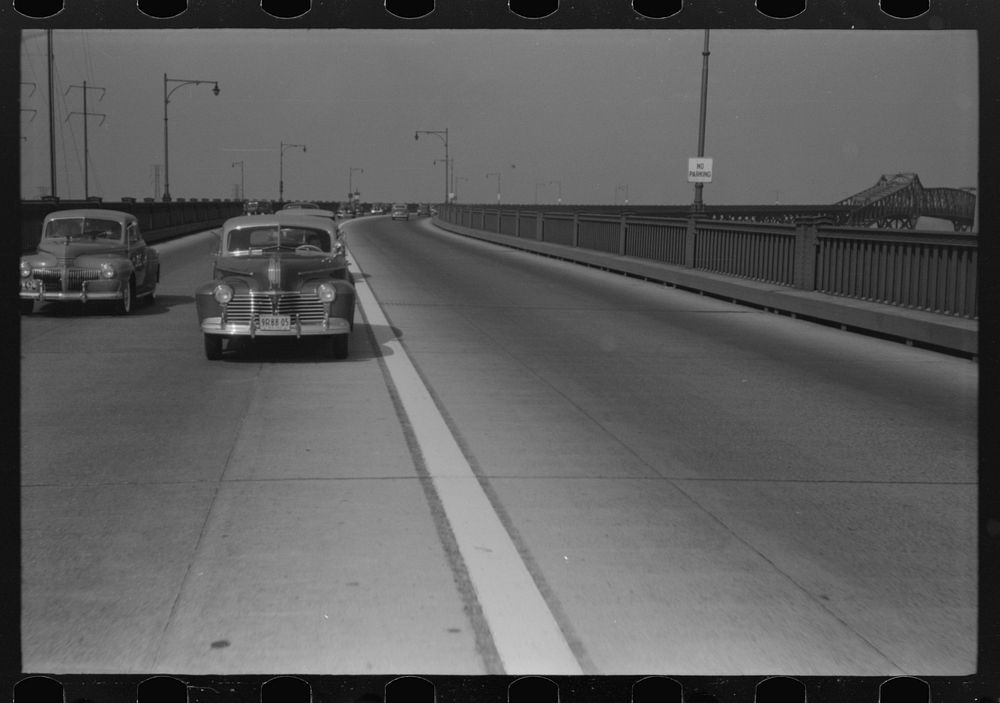Pulaski Skyway from New York City to New Jersey. Sourced from the Library of Congress.