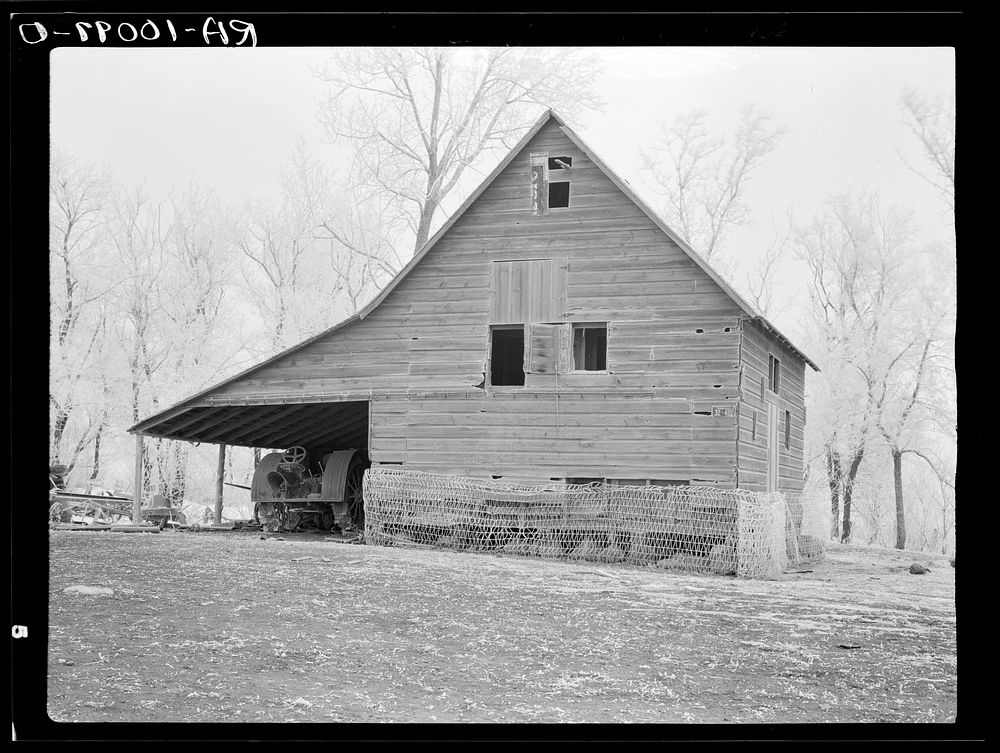 Building Elmer Nelson farm Wallingford, Free Photo rawpixel