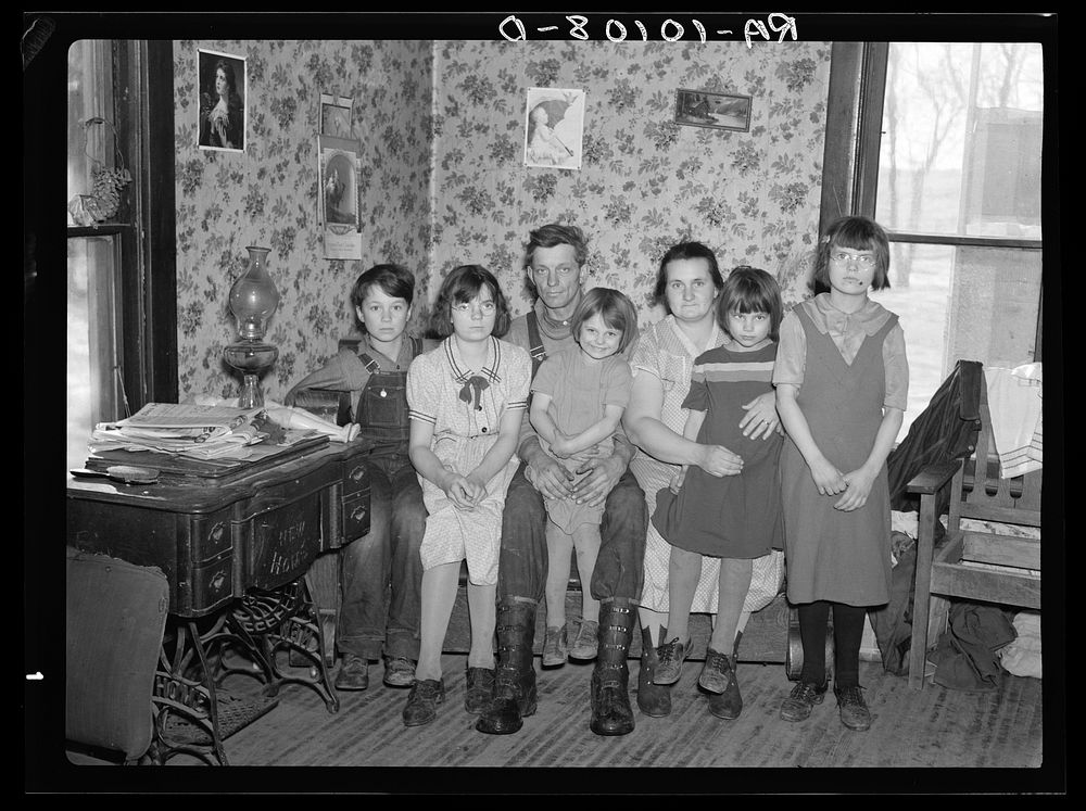Edgar Allen, wife, and children. They are tenants of private party on one hundred sixty acre farm near Milford, Iowa. Crop…