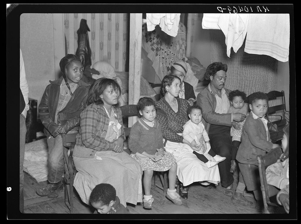 Group of  flood refugees housed in the Baptist church at Sikeston, Missouri by Russell Lee