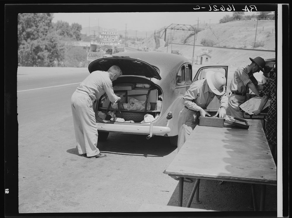Inspection station on the California-Arizona state line maintained by the California Department of Agriculture to prevent…