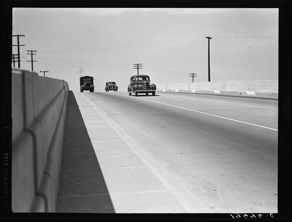 Between Tulare and Fresno. Overpass on U.S. 99 (see general caption).  California. Sourced from the Library of Congress.