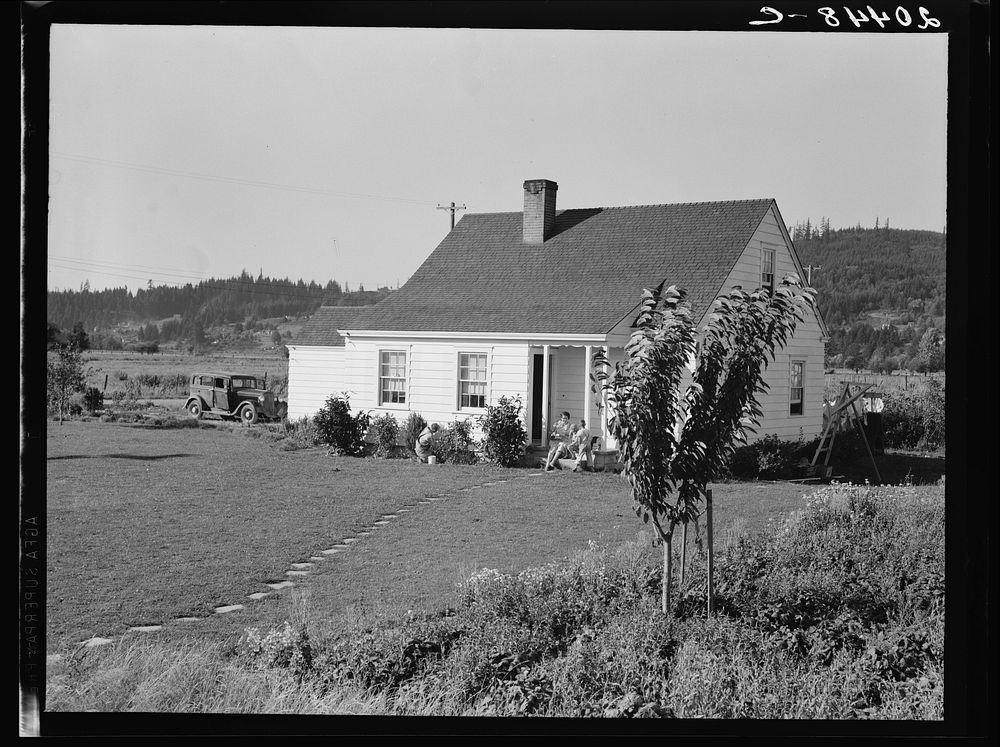 Washington, Cowlitz County. Longview. Home on Longview homestead project (Farm Security Administration). Sourced from the…
