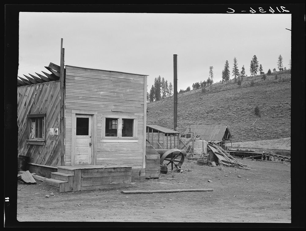 Abandoned sawmill in nearly deserted town. Tamarack, Adams County, Idaho. Sourced from the Library of Congress.