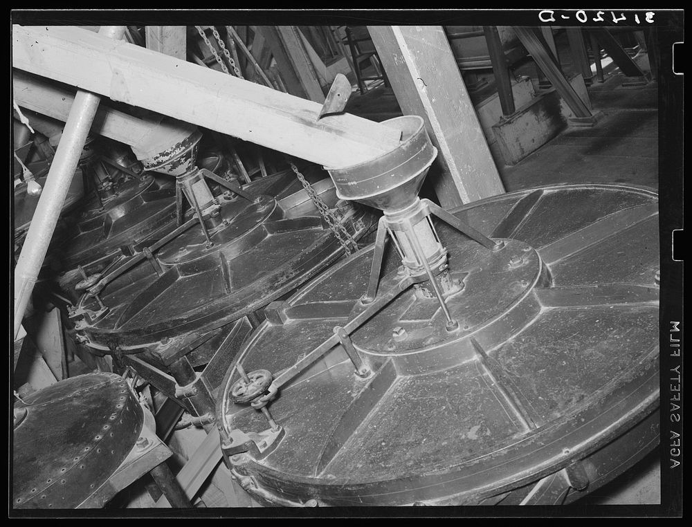 Hulling machinery. State rice mill, Free Photo rawpixel