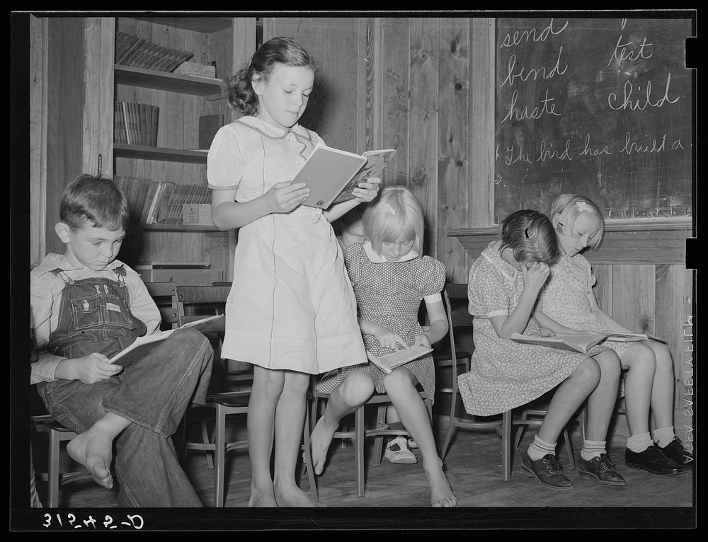 Reciting. Lake Dick Project School. Arkansas by Russell Lee