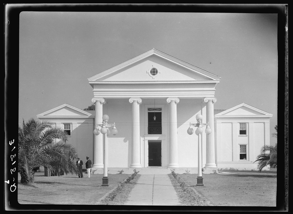 Parish court house. Saint Martinville, Louisiana by Russell Lee
