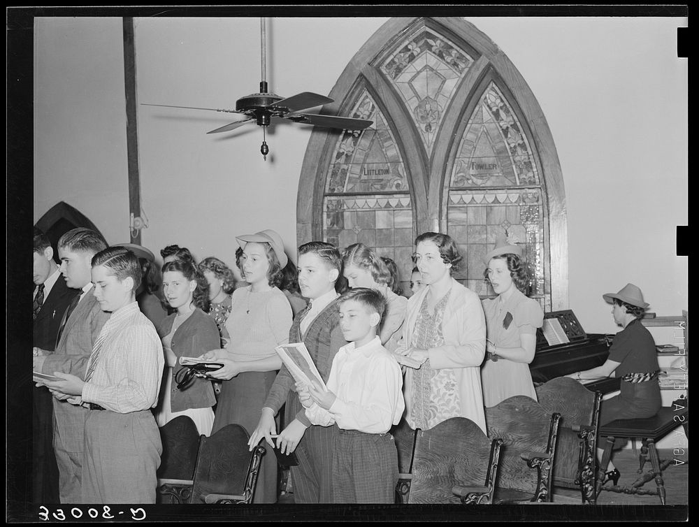 Choir in church. San Augustine, Texas by Russell Lee