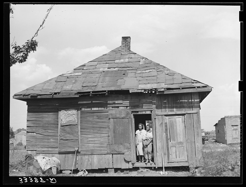 Home of  agricultural day laborer. Muskogee County, Oklahoma by Russell Lee