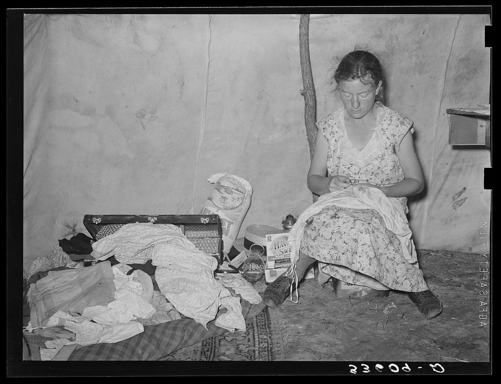Interior of tent of migrant agricultural day laborers camped near Vian, Oklahoma by Russell Lee