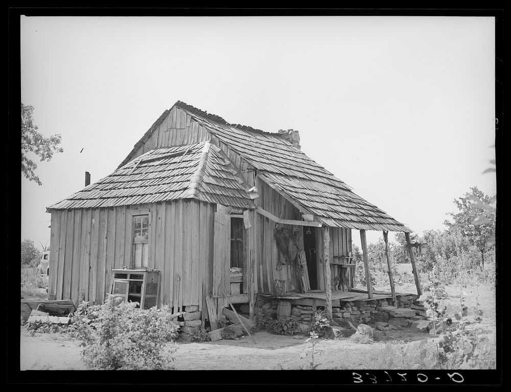 Home of Indian tenant farmer north of Sallisaw, Oklahoma by Russell Lee