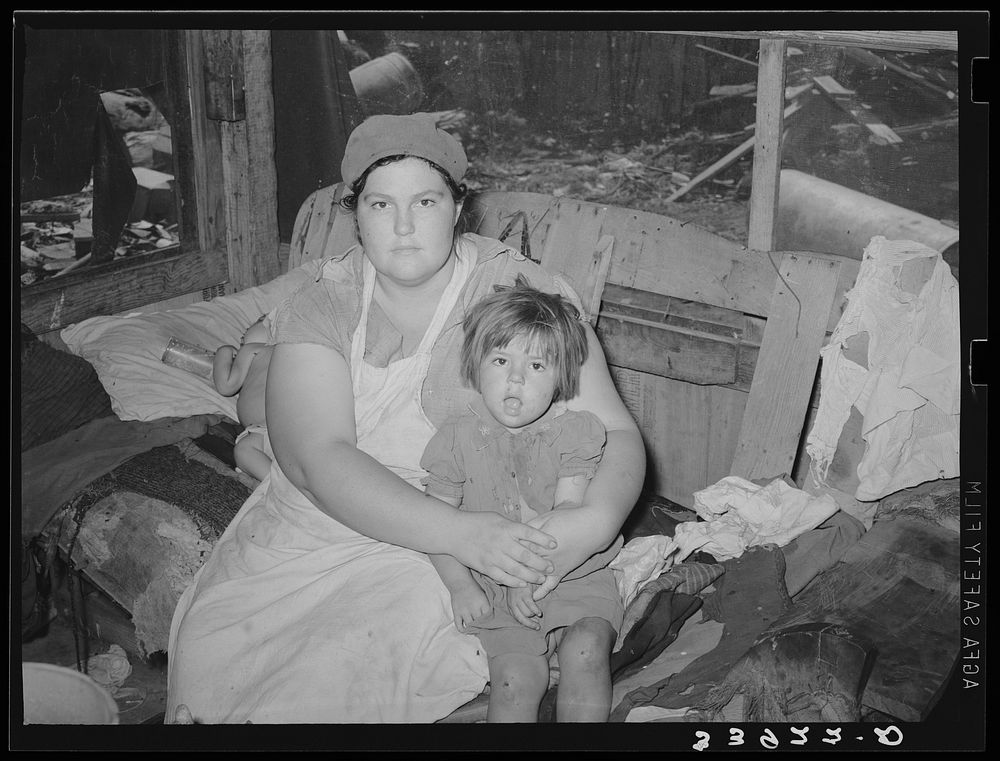 Mother and child, residents of camp near Mays Avenue. Oklahoma City, Oklahoma. See general caption no. 21 by Russell Lee
