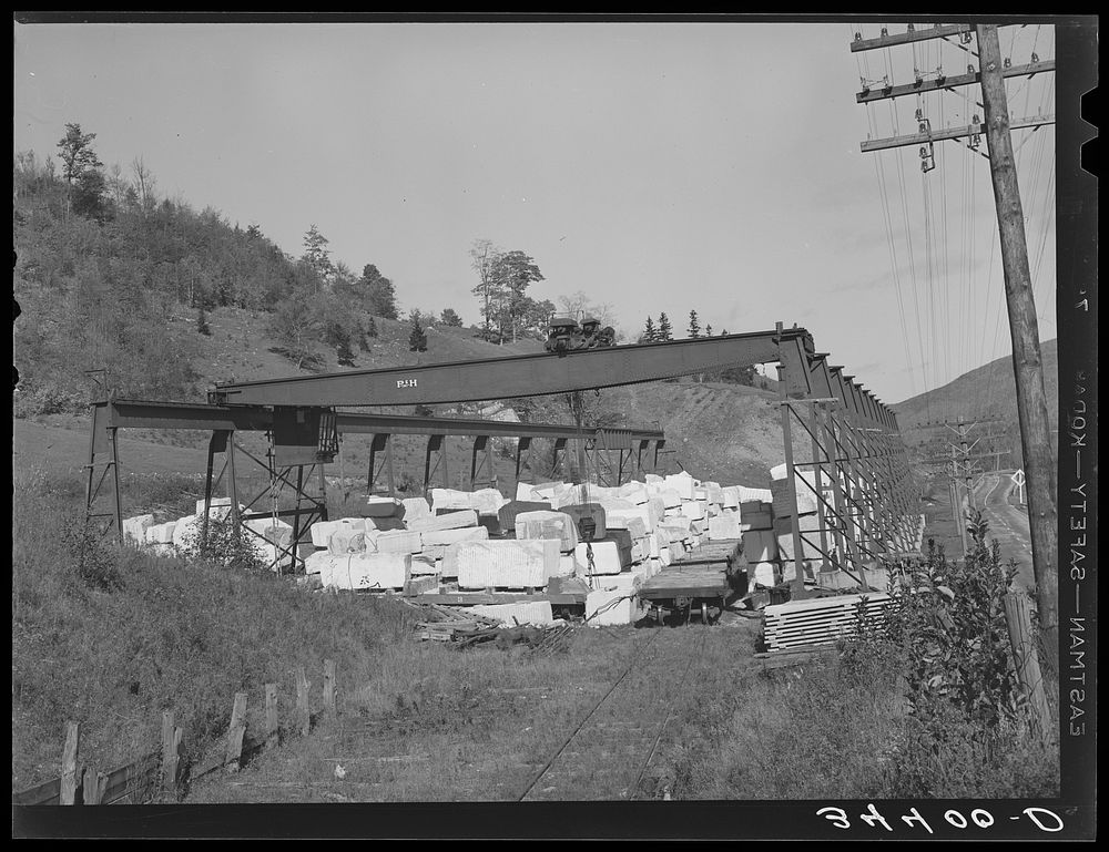 [Untitled photo, possibly related to: Stone quarry along U.S. No. 7 near Arlington, Vermont] by Russell Lee