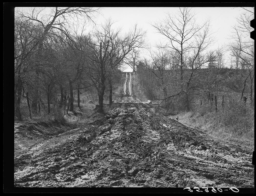 [Untitled photo, possibly related to: Intersection of muddy roads. McIntosh County, Oklahoma] by Russell Lee