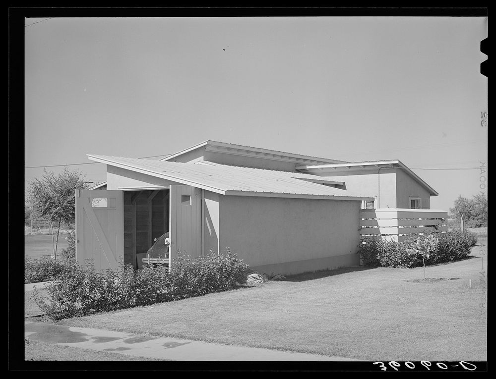 Camp manager's home at the Agua Fria migratory labor camp. Arizona by Russell Lee