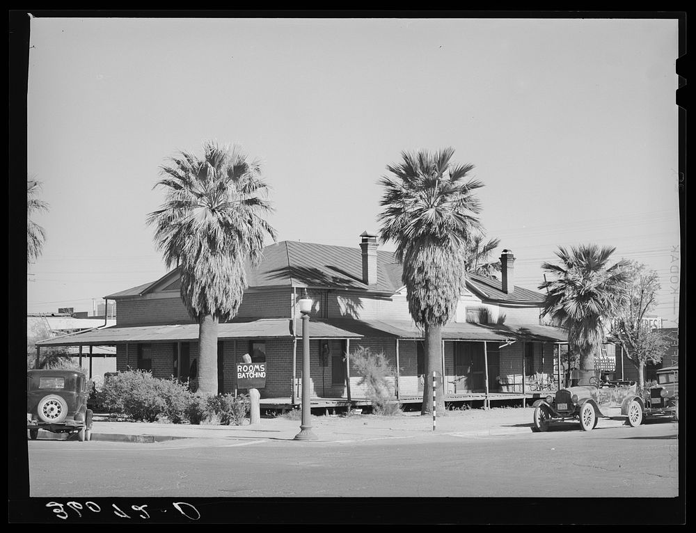 One of the oldest residential buildings in Phoenix, Arizona by Russell Lee