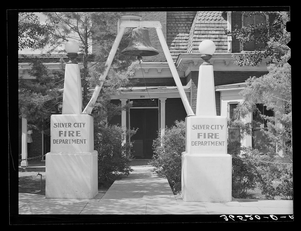 [Untitled photo, possibly related to Free Photo rawpixel