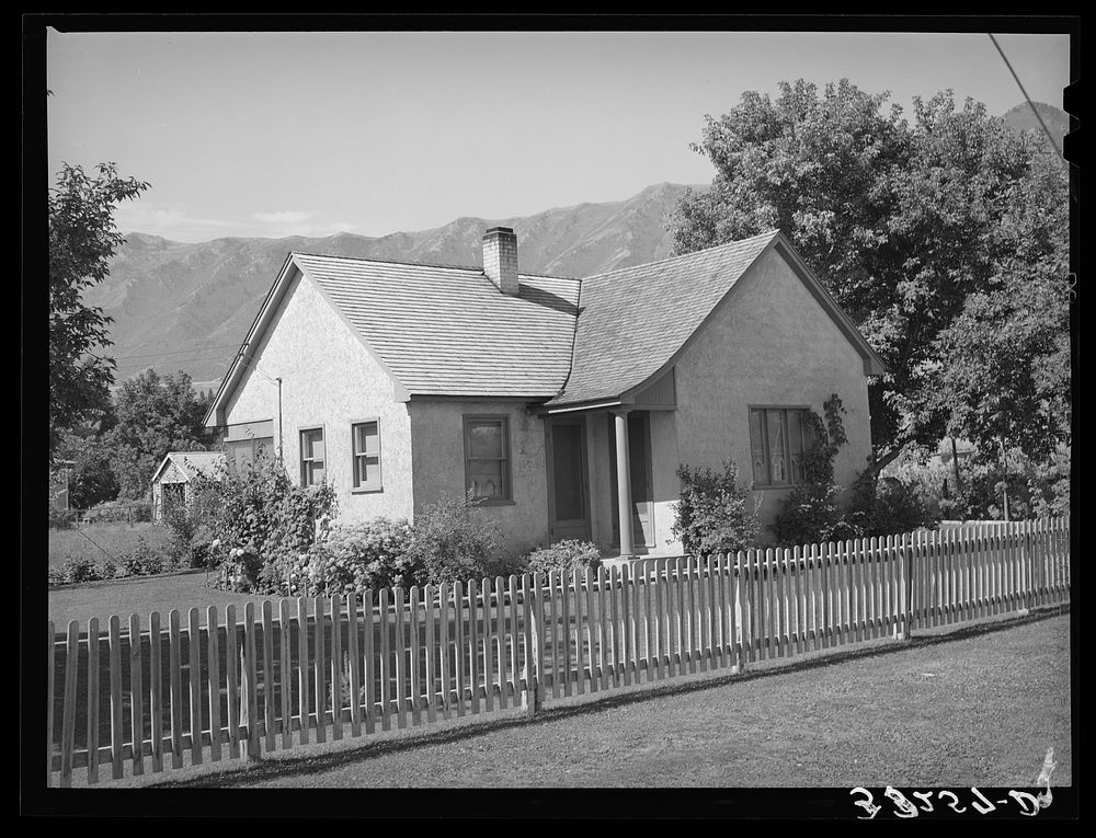 [Untitled photo, possibly related to: Home of Mormon in Mendon, Utah] by Russell Lee