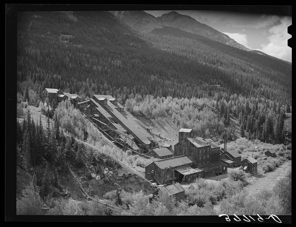 Abandoned mill east of Silverton, Colorado. San Juan County by Russell Lee