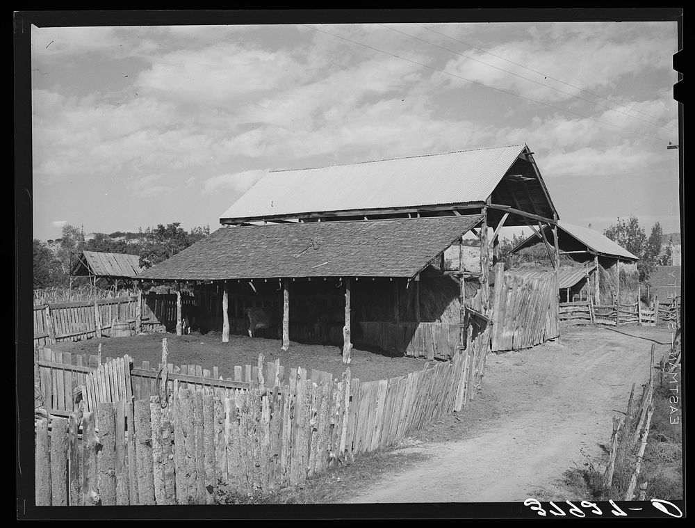 Buildings Mormon farm. Santa Clara, | Free Photo - rawpixel