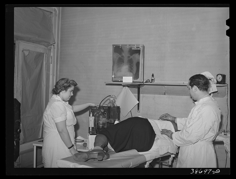 [Untitled photo, possibly related to: Pneumo-thorax treatment in municipal tuberculosis sanitarium. Mostly es are treated at…