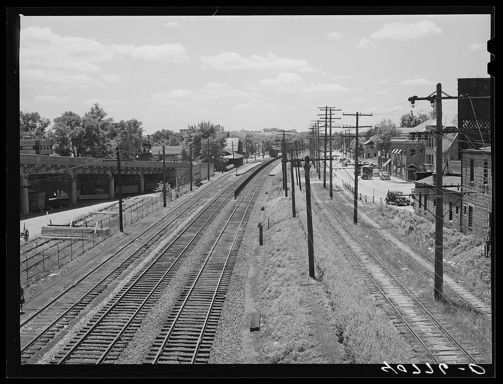 Railroad tracks along U.S. No. 1 at Hyattsville, Maryland. Sourced from the Library of Congress.