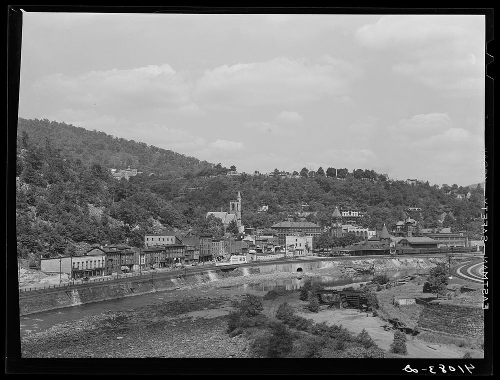 View of Mauch Chunk, Pennsylvania, showing Lehigh River in the foreground. Sourced from the Library of Congress.