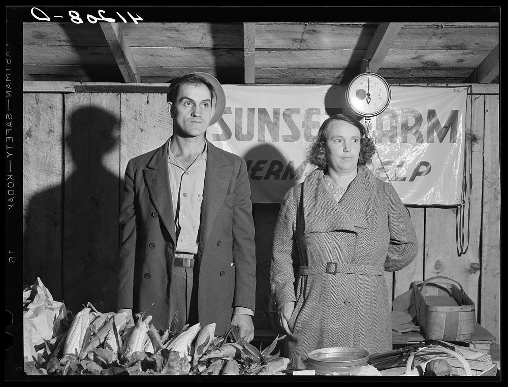 Farmer and wife at the Tri-County Farmers Co-op Market at Du Bois, Pennsylvania. Sourced from the Library of Congress.