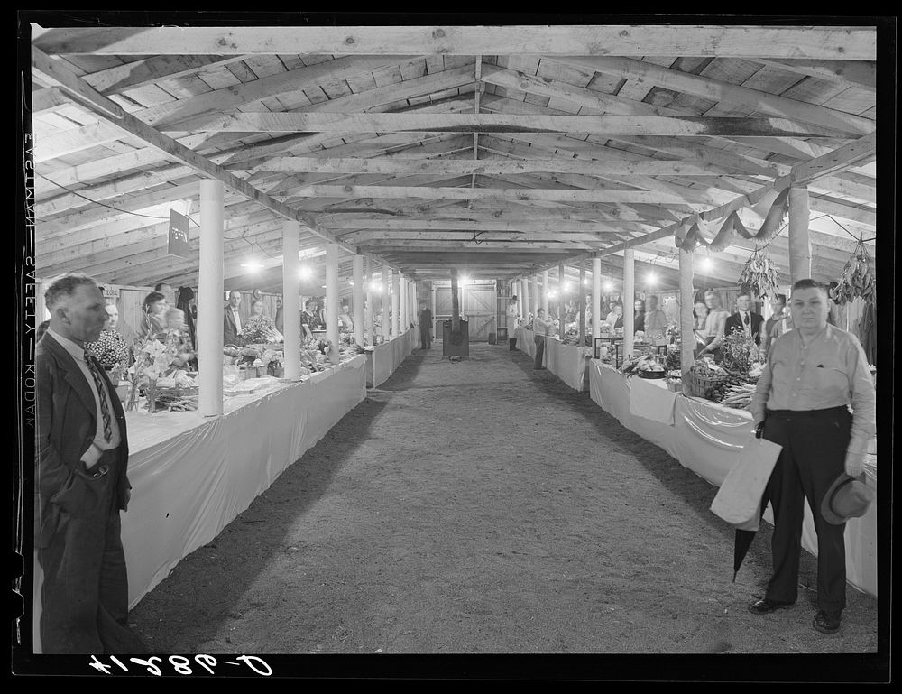Interior of Tri-County Farmers Market at Du Bois, Pennsylvania. Sourced from the Library of Congress.