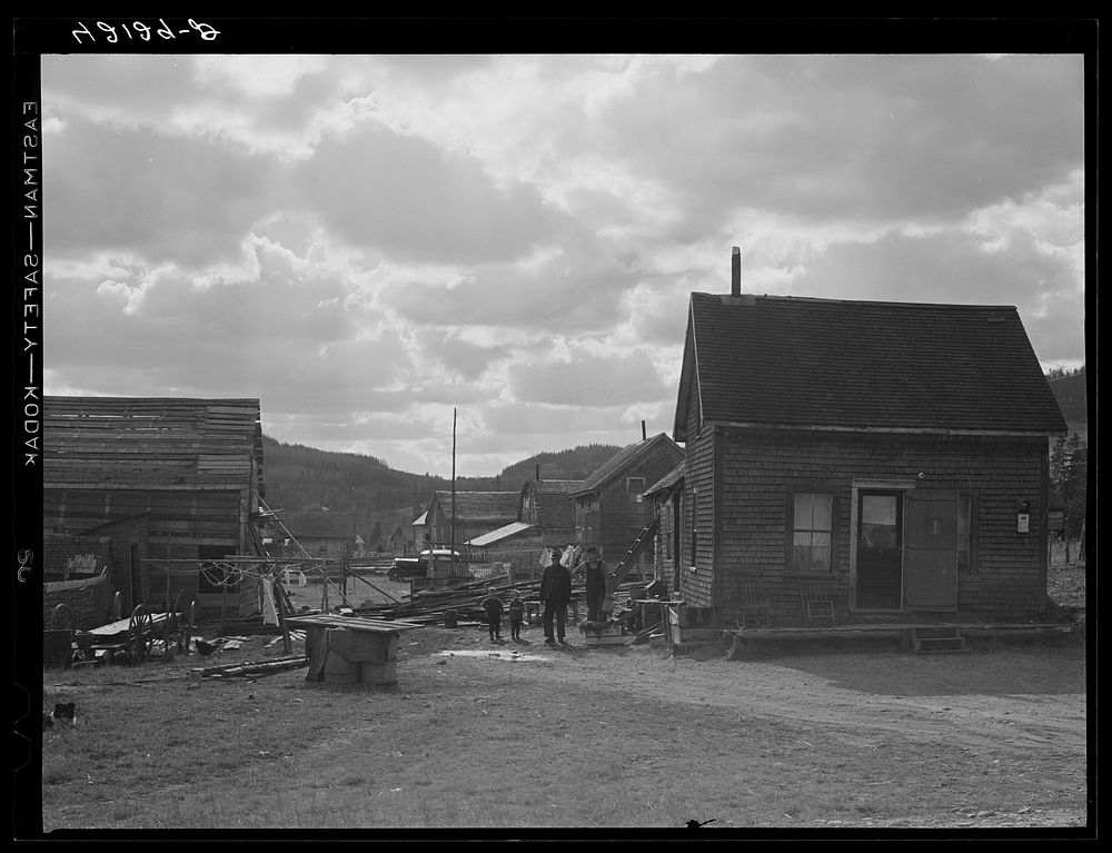 [Untitled photo, possibly related to: A slum area in Fort Kent, Maine]. Sourced from the Library of Congress.