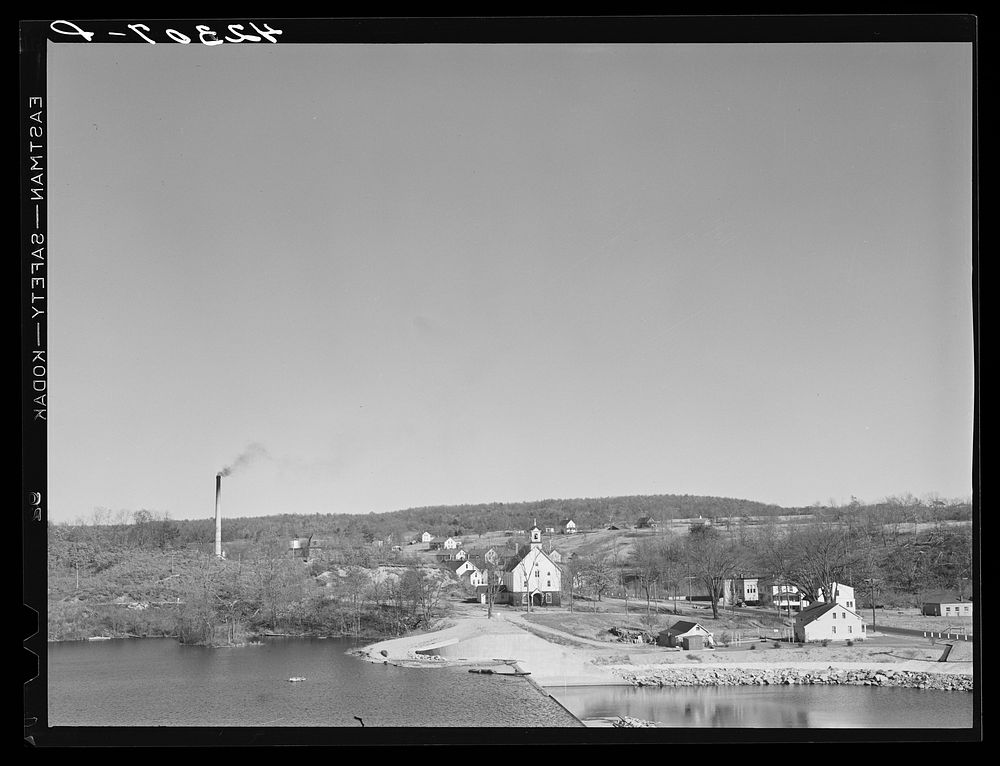 The mill town of Versailles, Connecticut. Sourced from the Library of Congress.