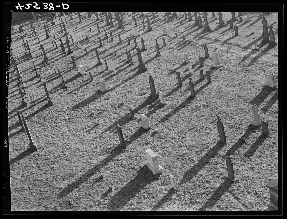 Cemetery at Middletown, Connecticut. Sourced from the Library of Congress.