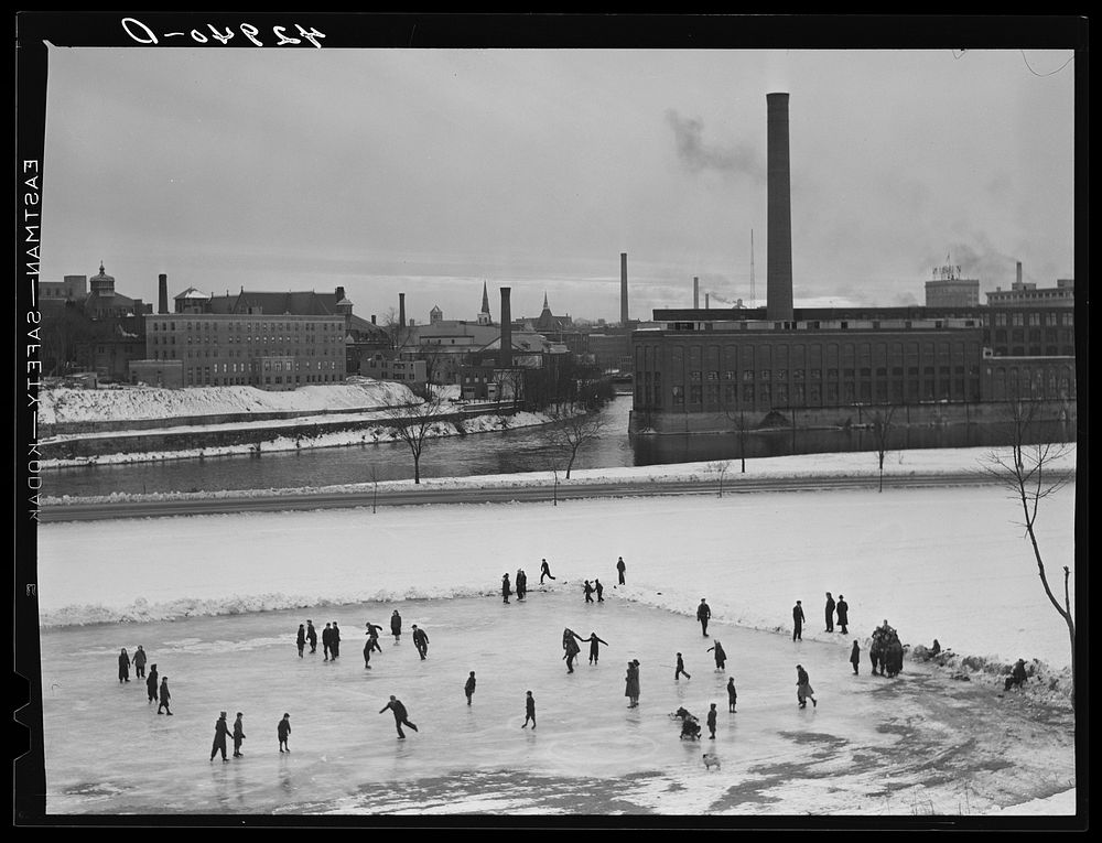Children skating. Lowell, Massachusetts. Sourced from the Library of Congress.