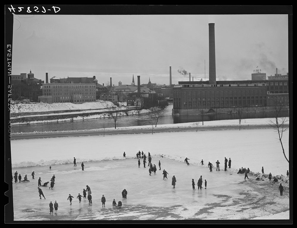 [Untitled photo, possibly related to: Children skating. Lowell, Massachusetts]. Sourced from the Library of Congress.