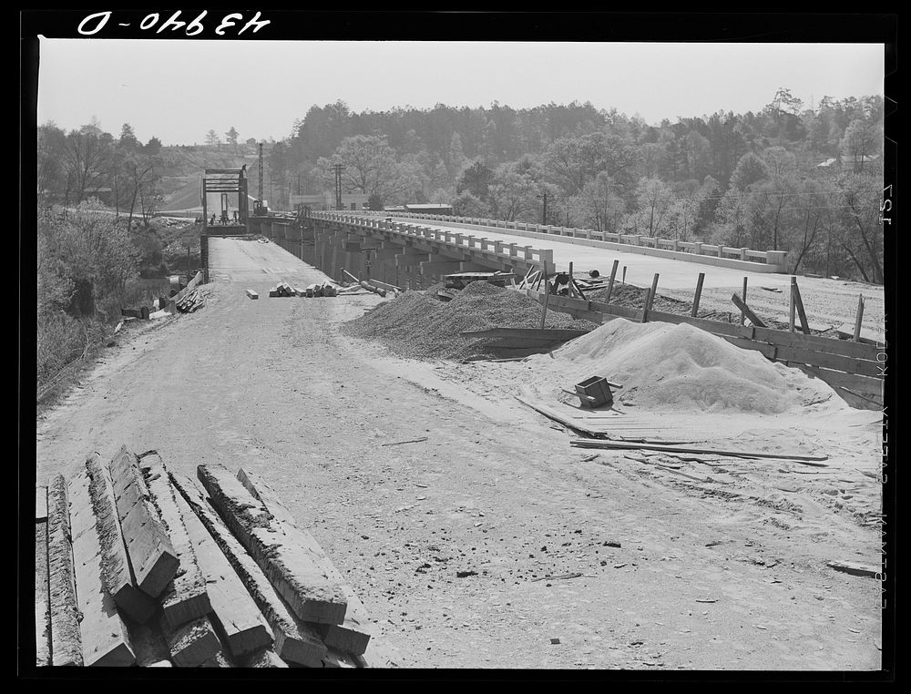 The first paved highway to be built through Heard County. The old bridge at Franklin has not yet been torn down. Franklin…