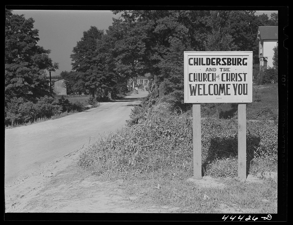 Entrance to Childersburg, Alabama. Sourced from the Library of Congress.