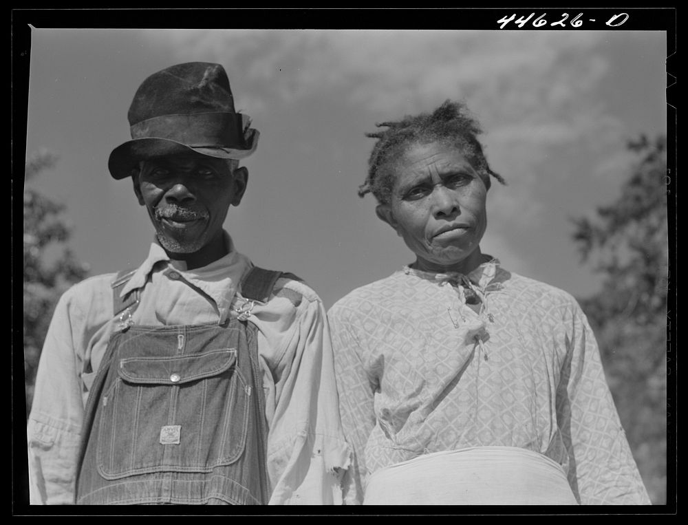  tenant farmer and his wife. Greene County, Georgia. Sourced from the Library of Congress.