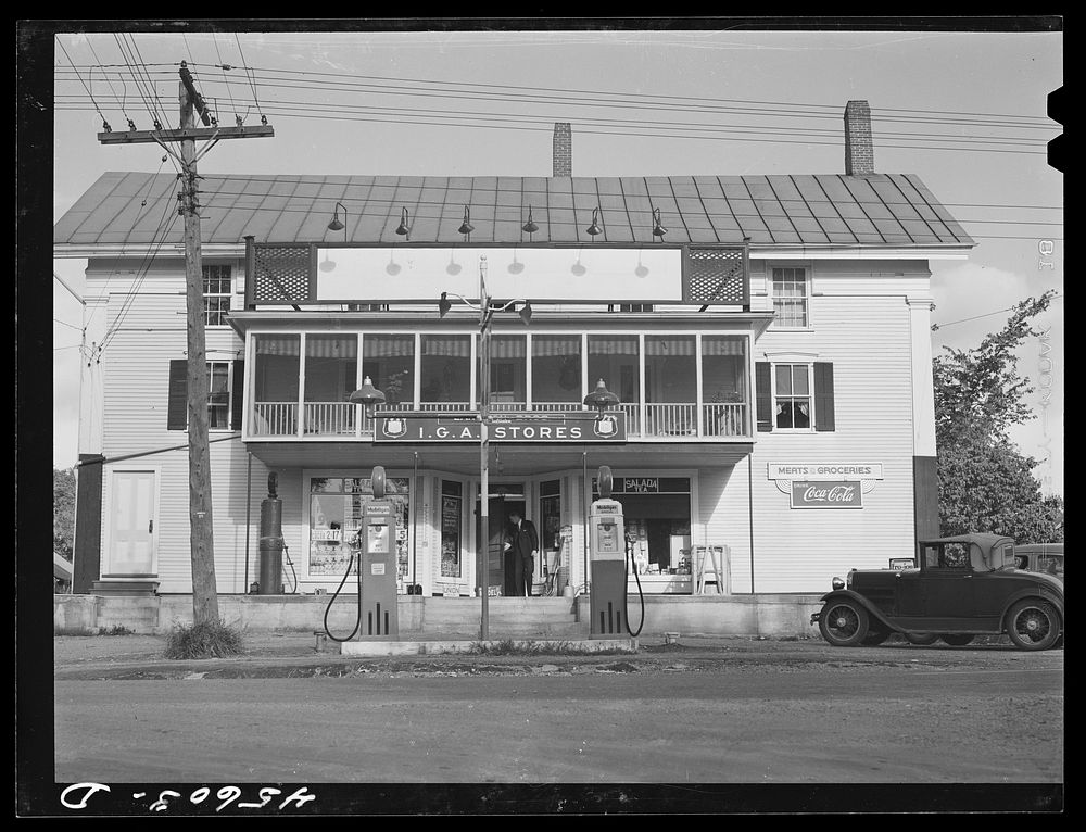 General store in Hinesburg, Vermont. Sourced from the Library of Congress.