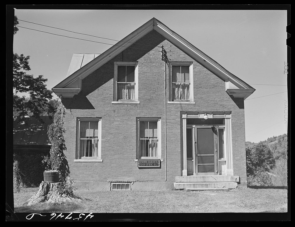 Tunbridge, Vermont. The town Clerk's office. Sourced from the Library of Congress.