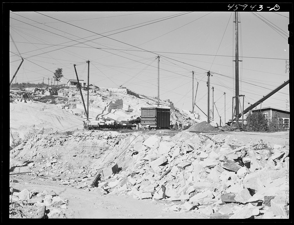 The Whitmore and Morse granite quarry in East Barre, Vermont. Sourced from the Library of Congress.