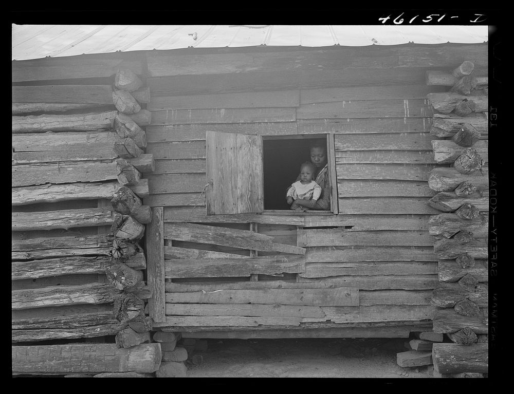 Woodville, Greene County, Georgia. Section of a house built in the 1830s by the grandfather of Mr. Wade Durham, of…