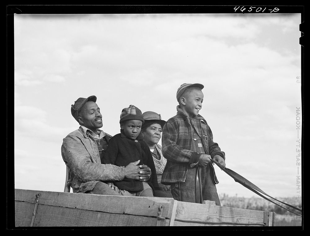 Boyd Jones and his family going to Greensboro, on a Saturday afternoon, Greene County, Georgia. Sourced from the Library of…