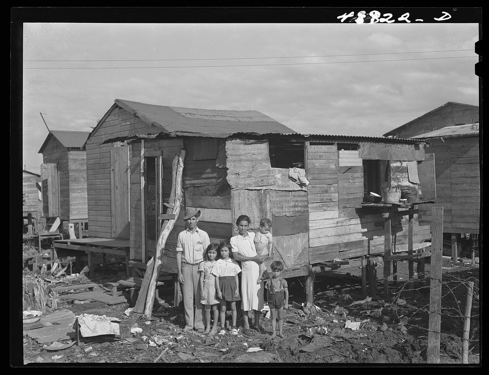 San Juan, Puerto Rico. In the slum area called El Fangitto. Sourced from the Library of Congress.