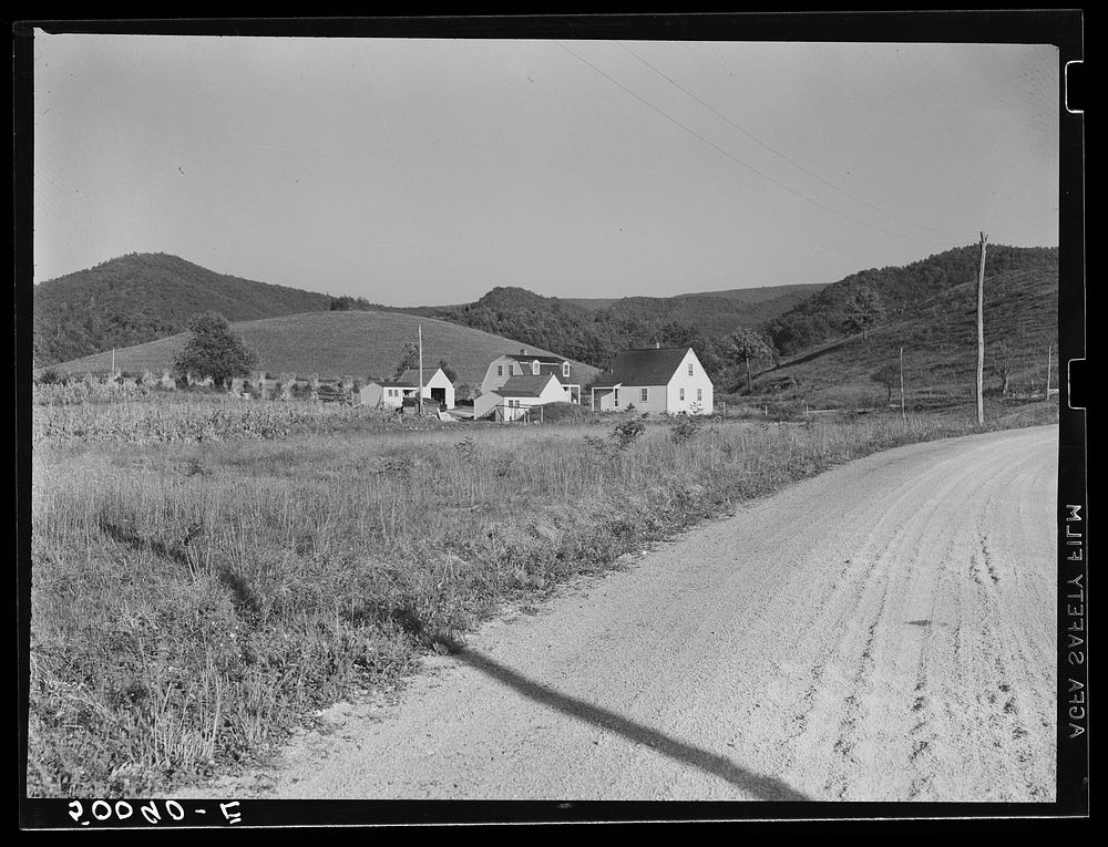 [Untitled photo, possibly related to: Coal mining community near Welch, West Virginia]. Sourced from the Library of Congress.