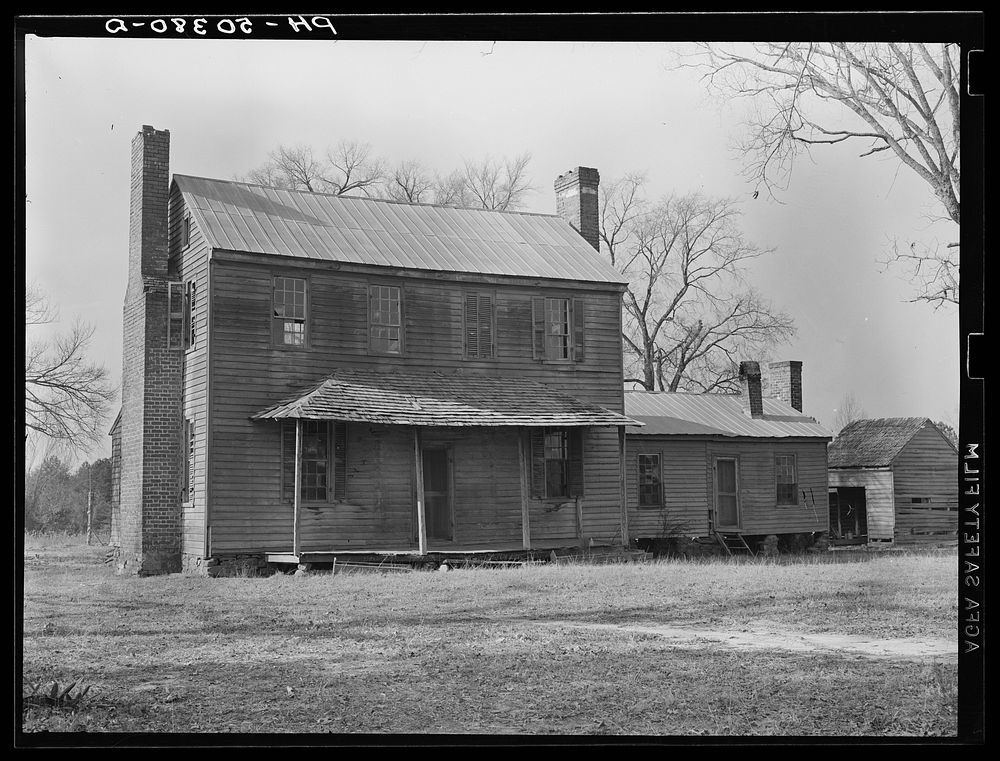 Old home purchased for rehabilitation client near Raleigh, North Carolina. Sourced from the Library of Congress.