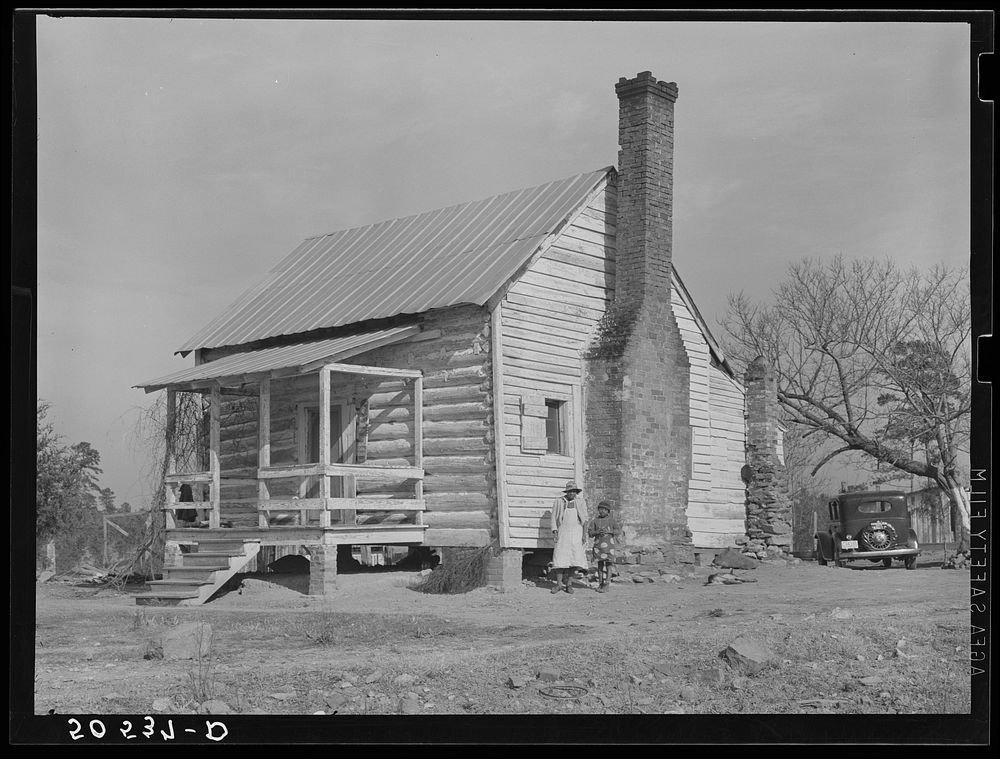 Well kept-up  home on Monticello Road near Columbia, South Carolina. Sourced from the Library of Congress.