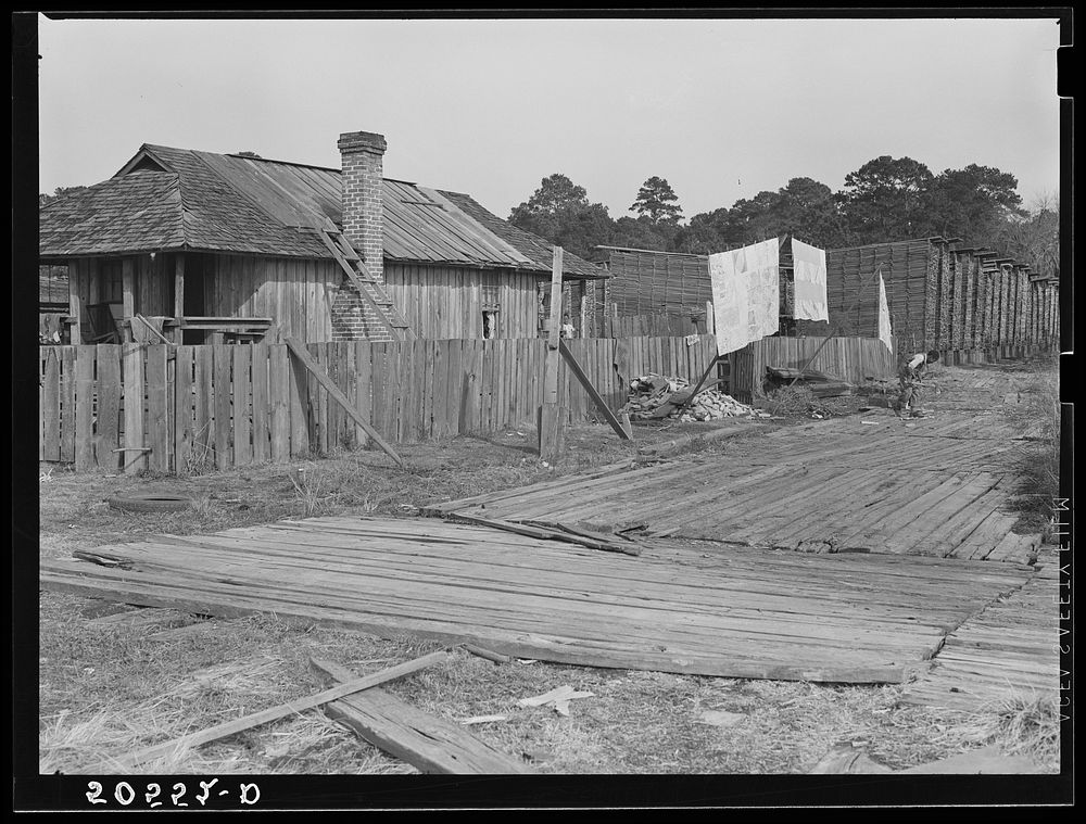 's home in sawmill camp. Ashepoo, South Carolina. Sourced from the Library of Congress.